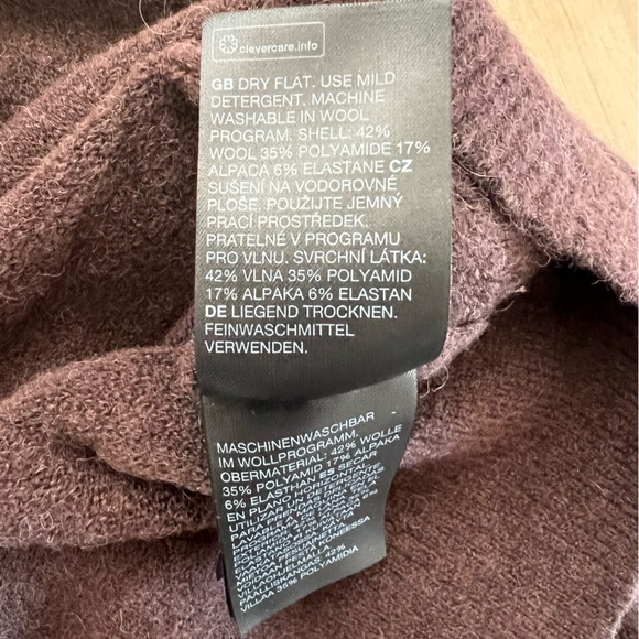 & Other Stories mock neck sweater. Size S - Picture 4 of 4